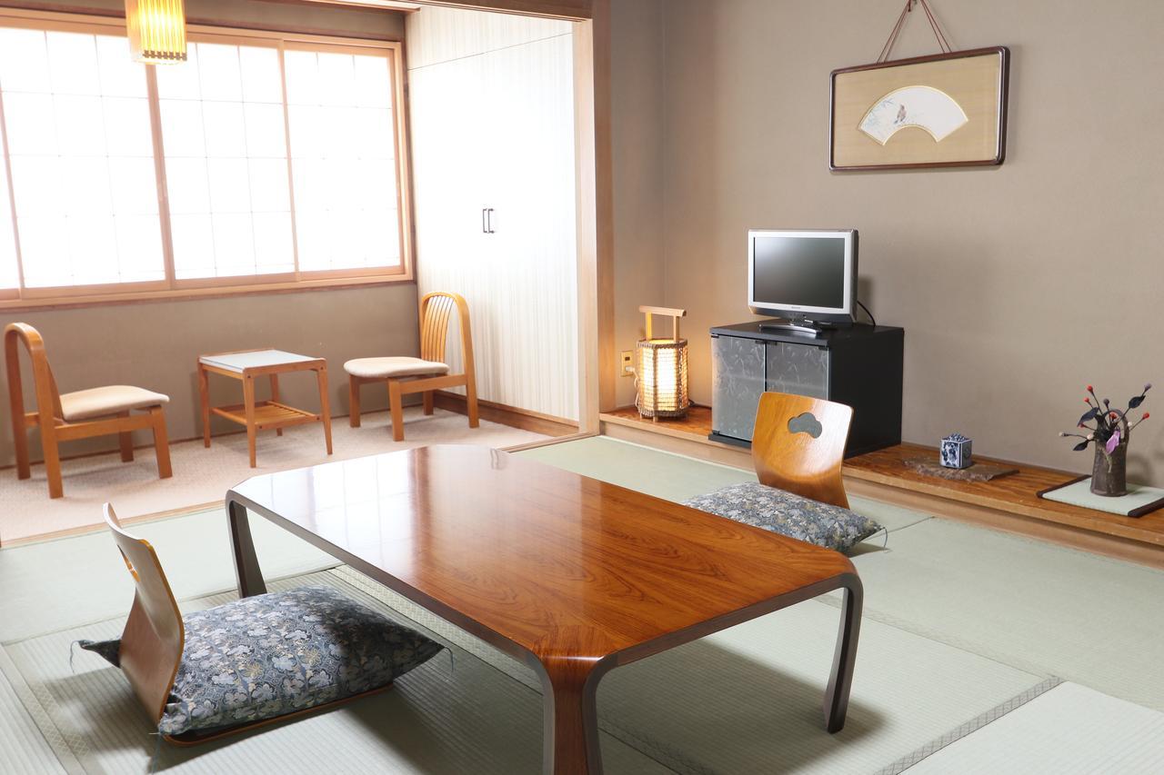 Kiriya Ryokan Nozawaonsen Exterior photo